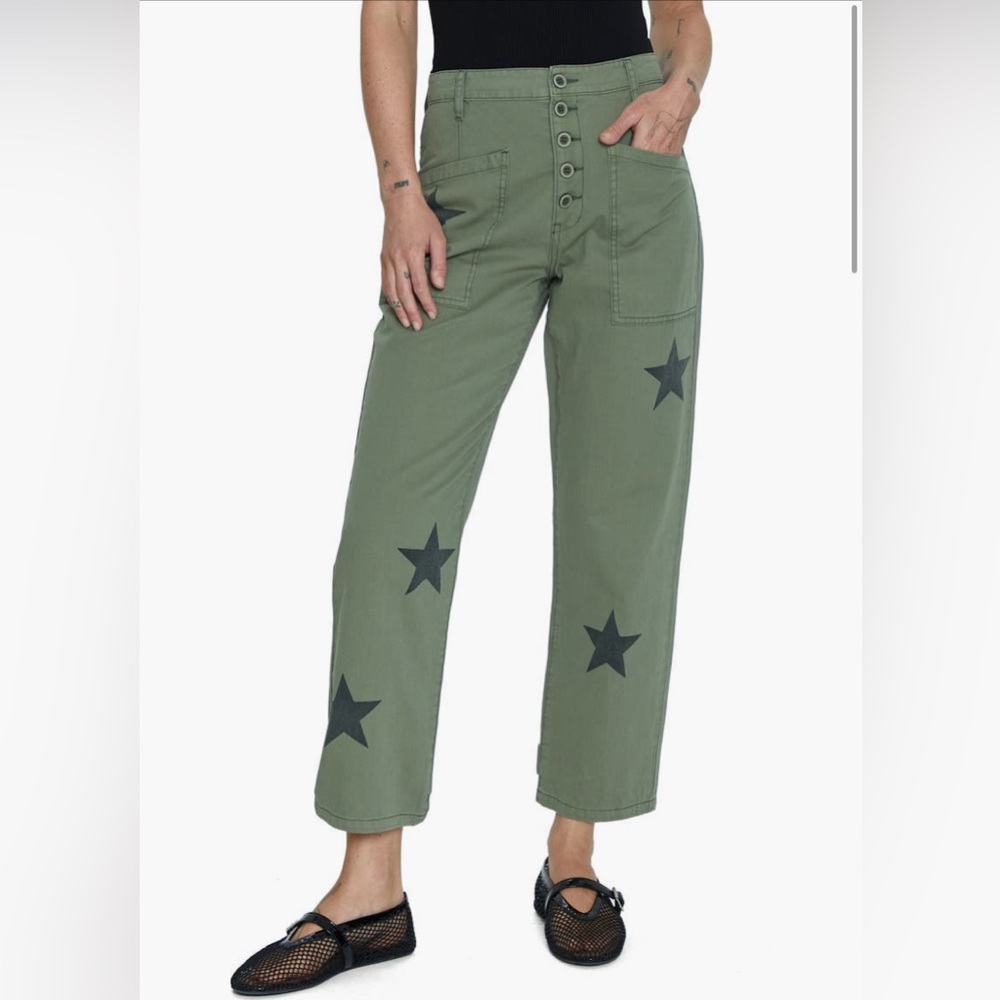 Pistola Terry Star print twill utility pants. Size 27. Color: olive